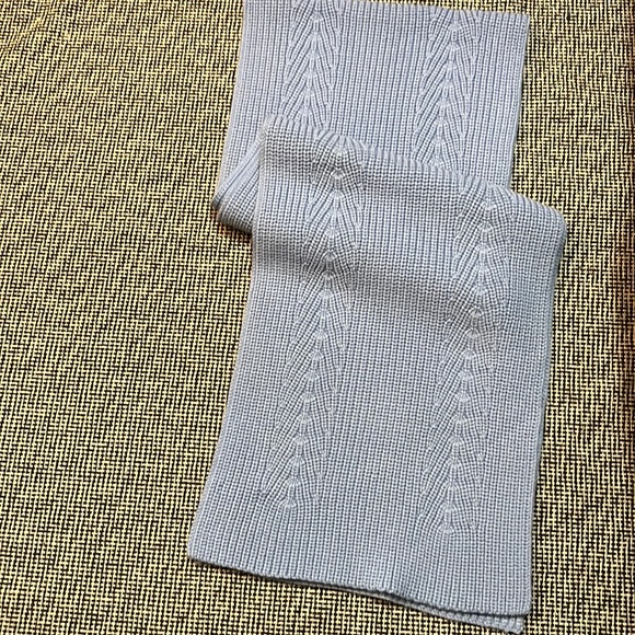 Aether women winter scarf blue 100% merino wool excellent condition / li…